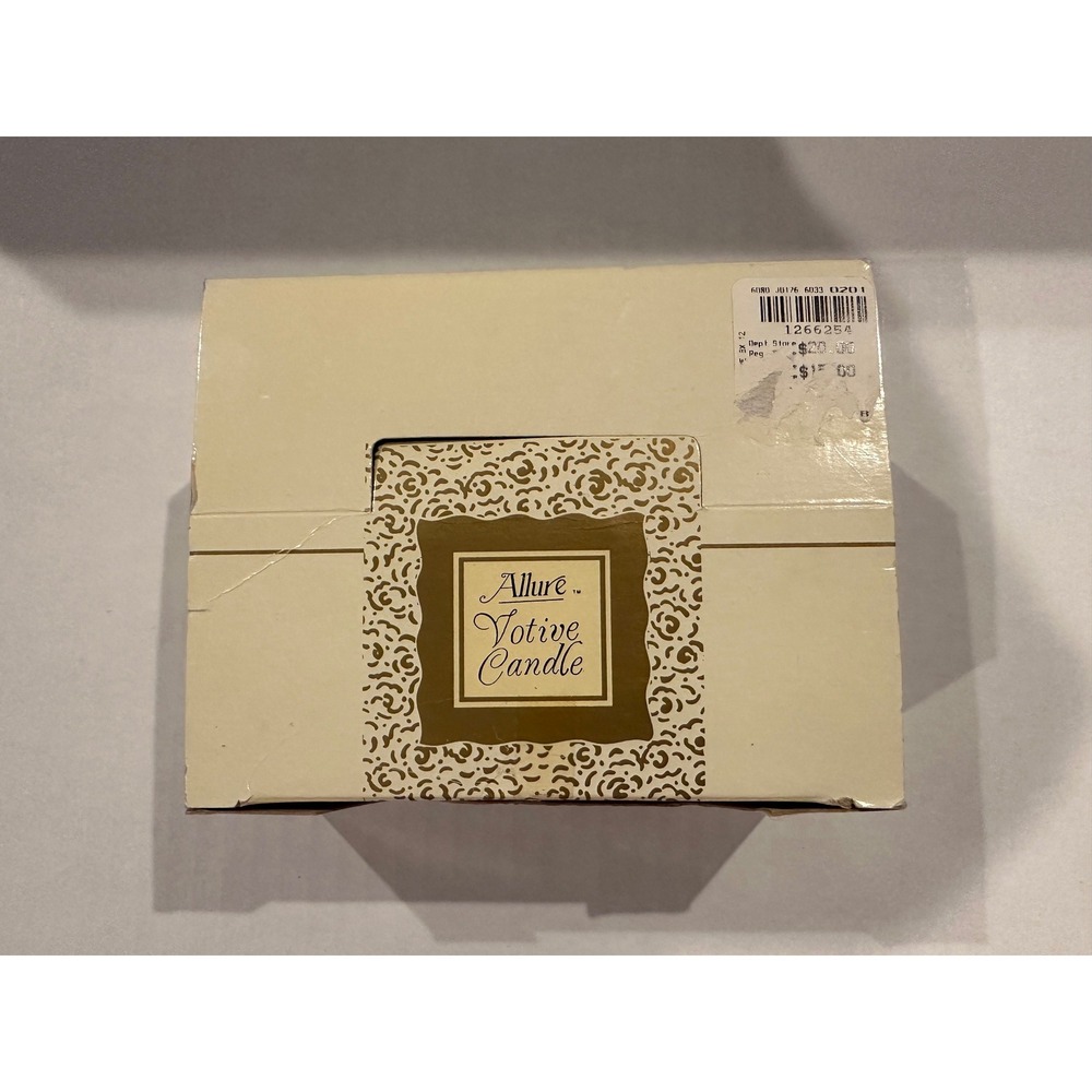 Set of 12 Allure Votive Candles Fluted Silver - Picture 3 of 7